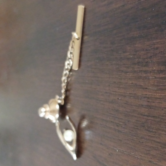 Vintage Swank Tie Tack/ Lapel  (Goldtone Faux Pearl) Wishbone & Pearl - Picture 2 of 6